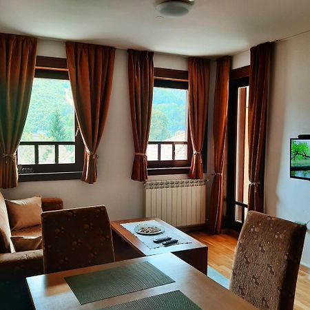 Relax Apartman 福伊尼察 外观 照片