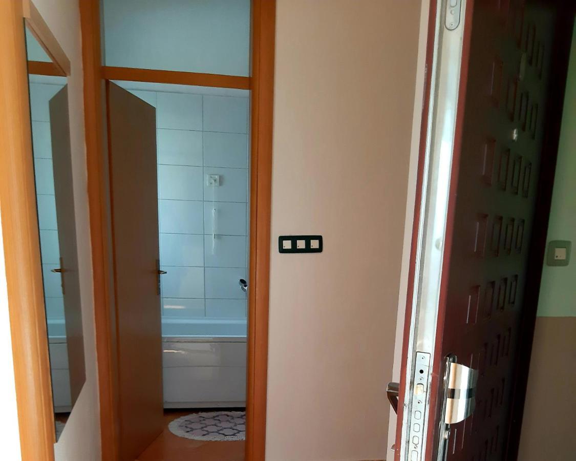Relax Apartman 福伊尼察 外观 照片