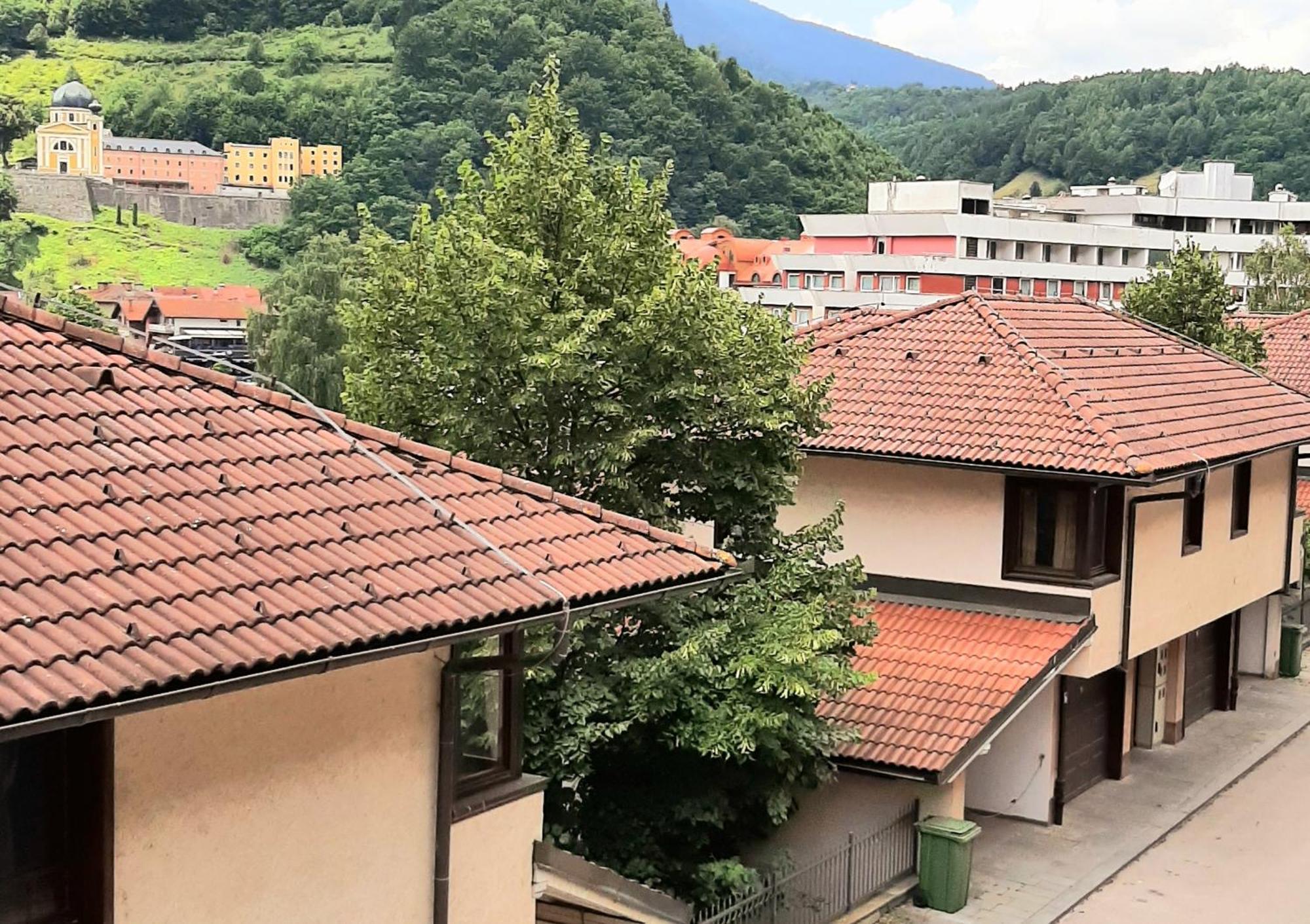 Relax Apartman 福伊尼察 外观 照片